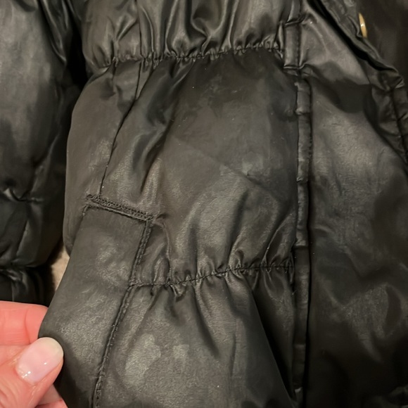 Black puffy jacket - Picture 3 of 6
